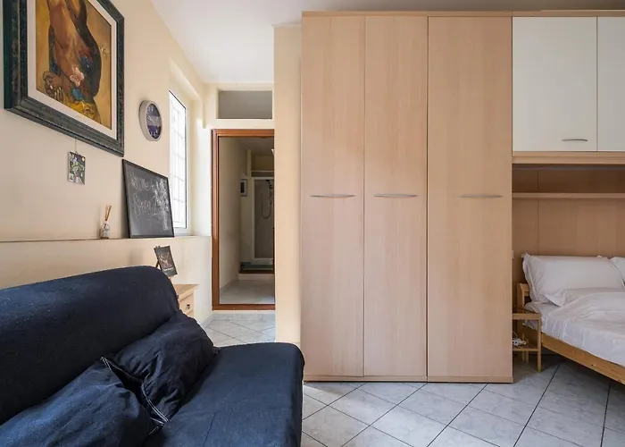 Calari With Terrace By Wonderful Italy *