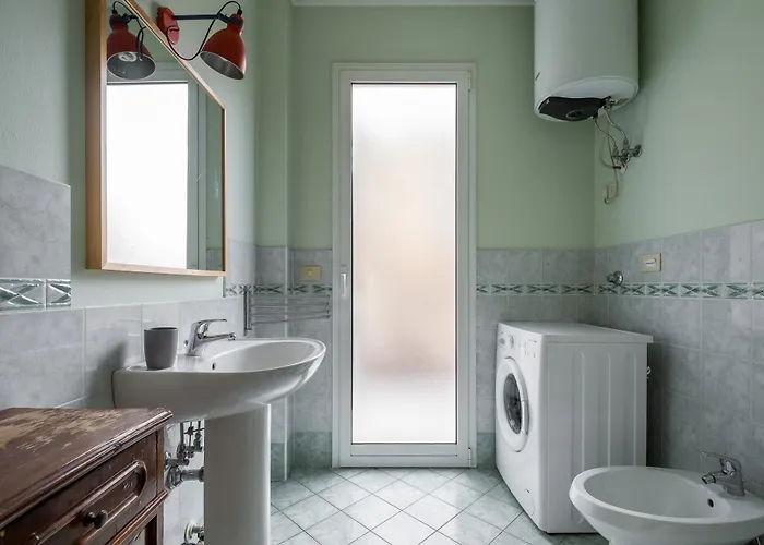 Calari With Terrace By Wonderful Italy Boloňa