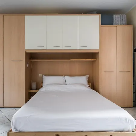 Calari With Terrace By Wonderful Italy Apartamento *